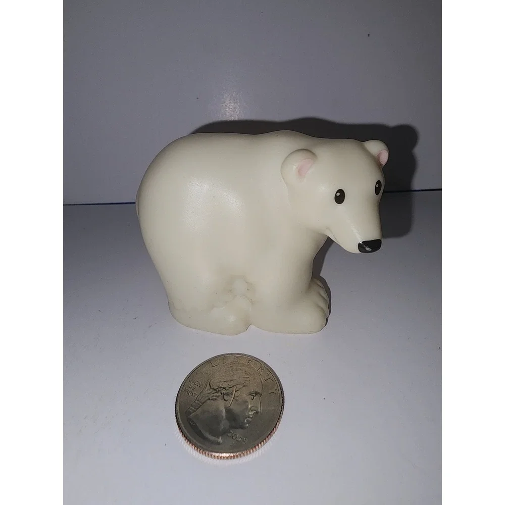Fisher Price Little People Replacement Toy Polar Bear‎
